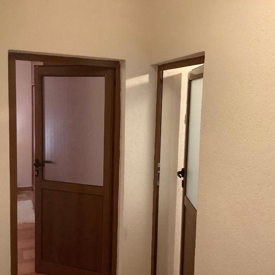 Приключение В Триградアパートメント エクステリア 写真